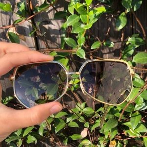 CELINE chic gold sunglasses 🕶